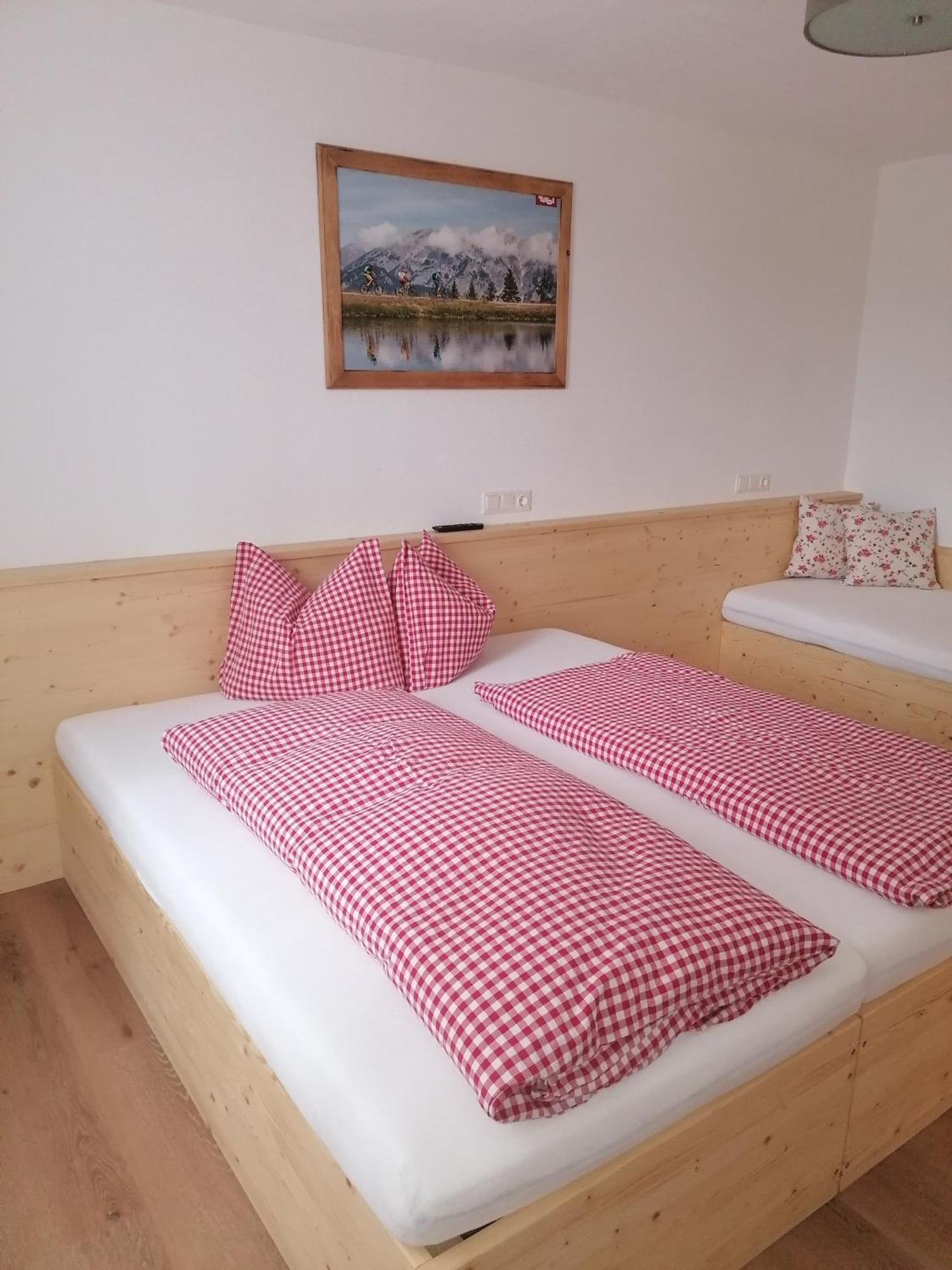 Ellbögen Zachhof 아파트 외부 사진
